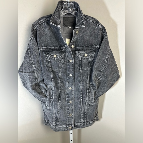 American Eagle Women's Oversized XS Black Acid Dark Wash Long Denim Jacket - Picture 6 of 9